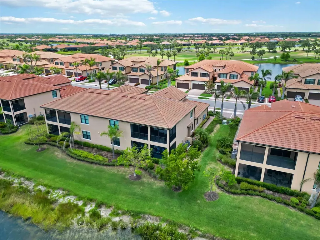 10805 Tarflower Drive Venice FL 34293