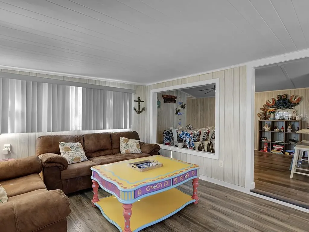112 8th Street NE Steinhatchee FL 32359