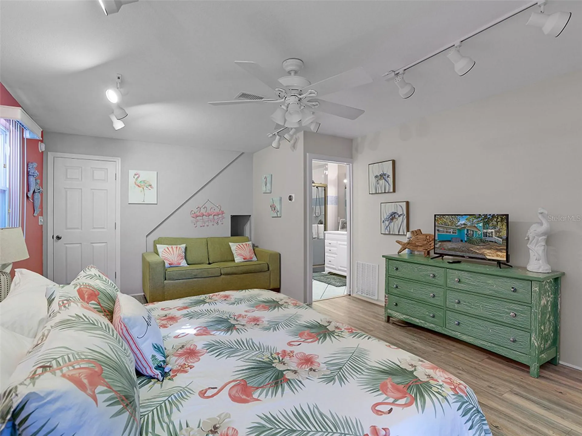 112 8th Street NE Steinhatchee FL 32359