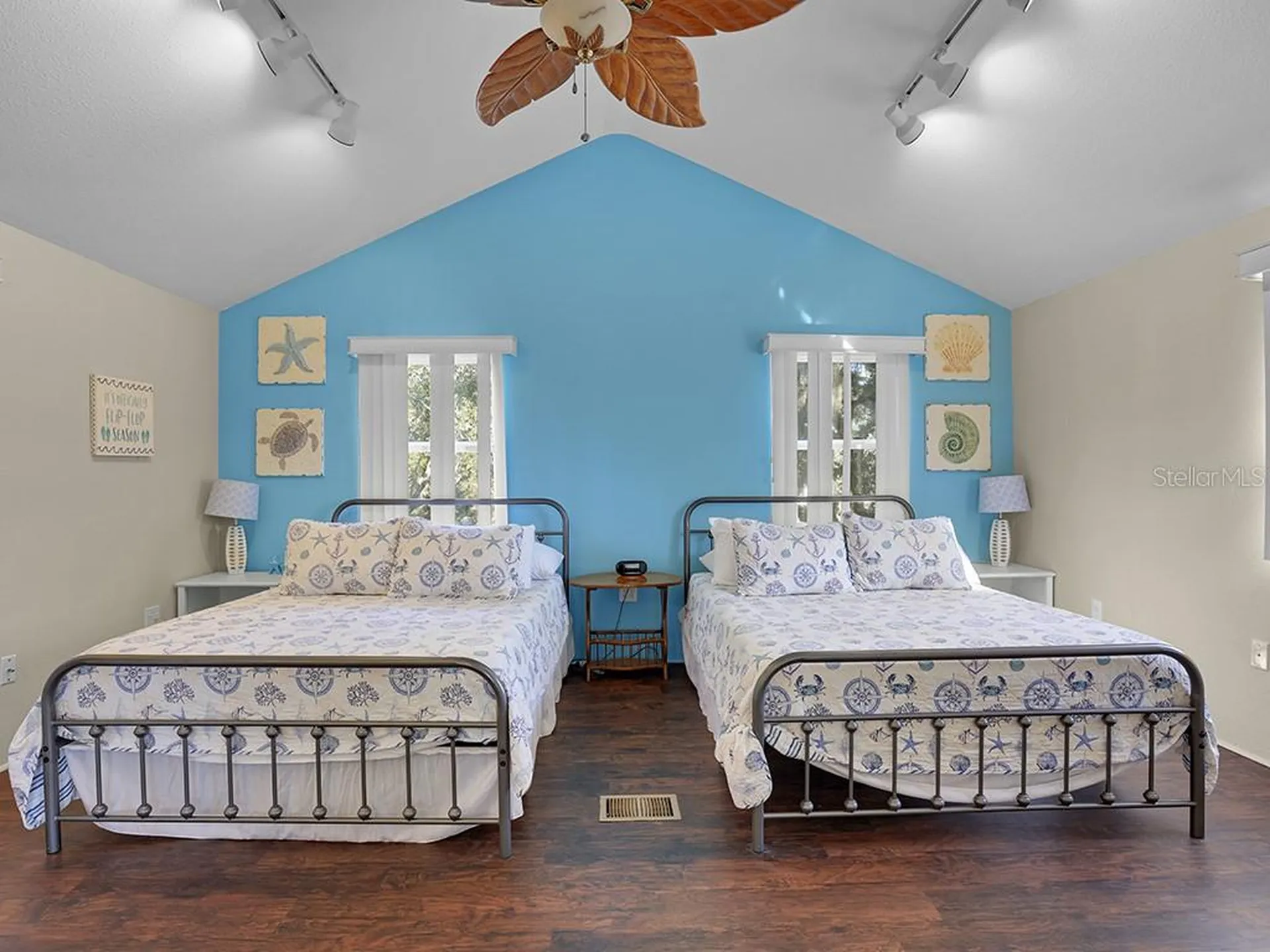 112 8th Street NE Steinhatchee FL 32359