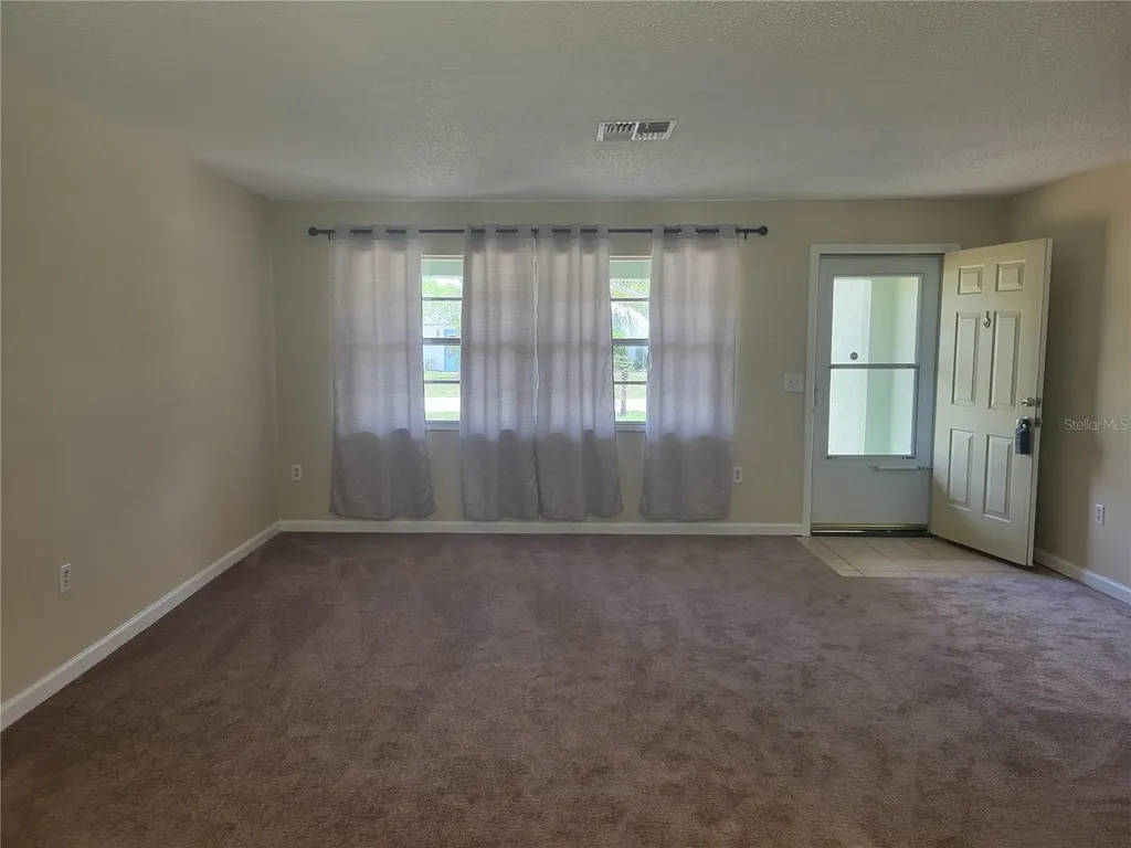 9022 Lingrove Road Weeki Wachee FL 34613