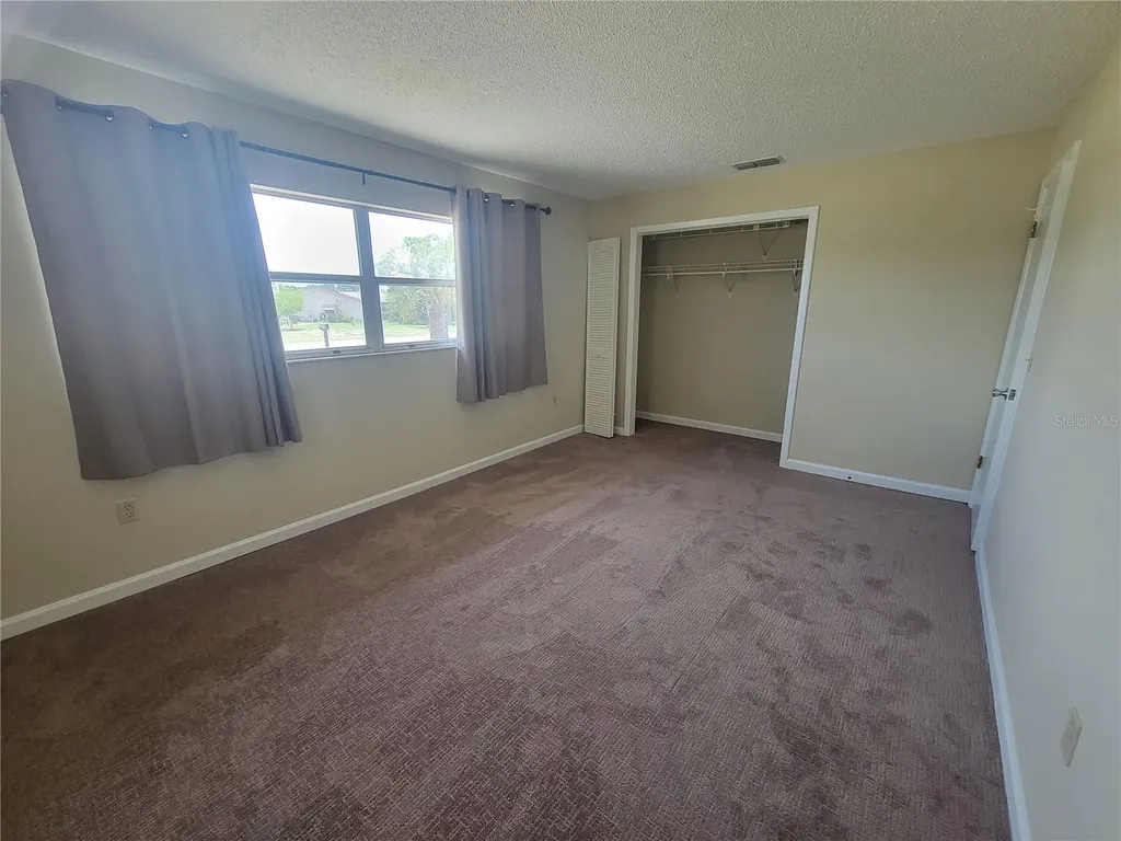 9022 Lingrove Road Weeki Wachee FL 34613