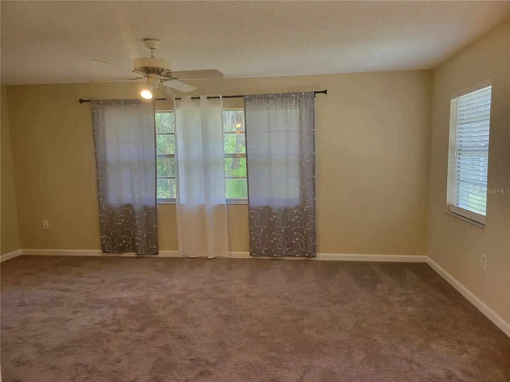 9022 Lingrove Road Weeki Wachee FL 34613