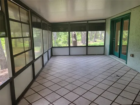 9022 Lingrove Road Weeki Wachee FL 34613