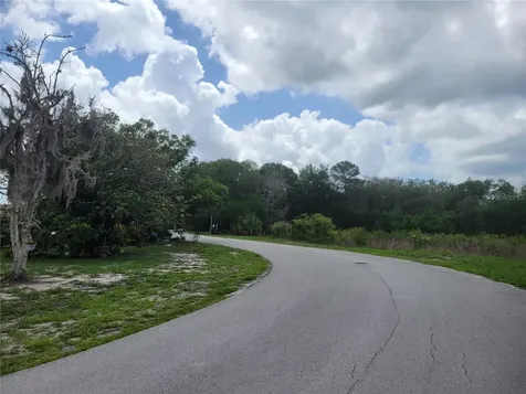 9022 Lingrove Road Weeki Wachee FL 34613