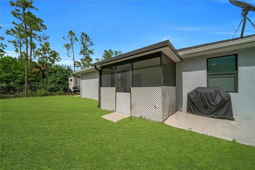 2021 Hines Avenue Alva FL 33920