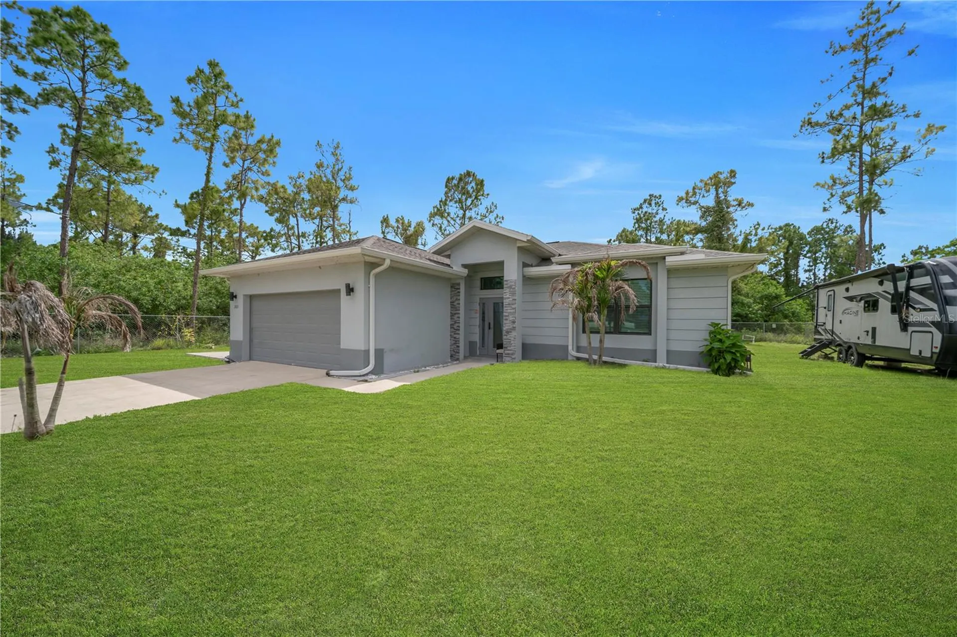 2021 Hines Avenue Alva FL 33920