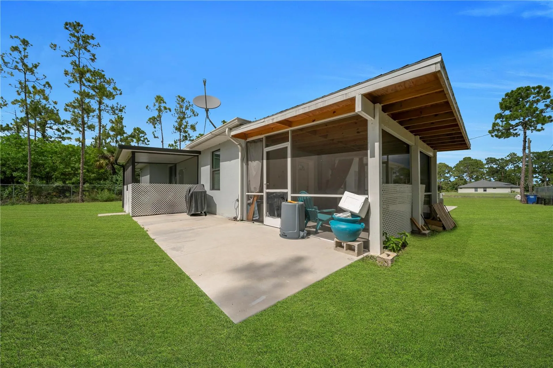 2021 Hines Avenue Alva FL 33920