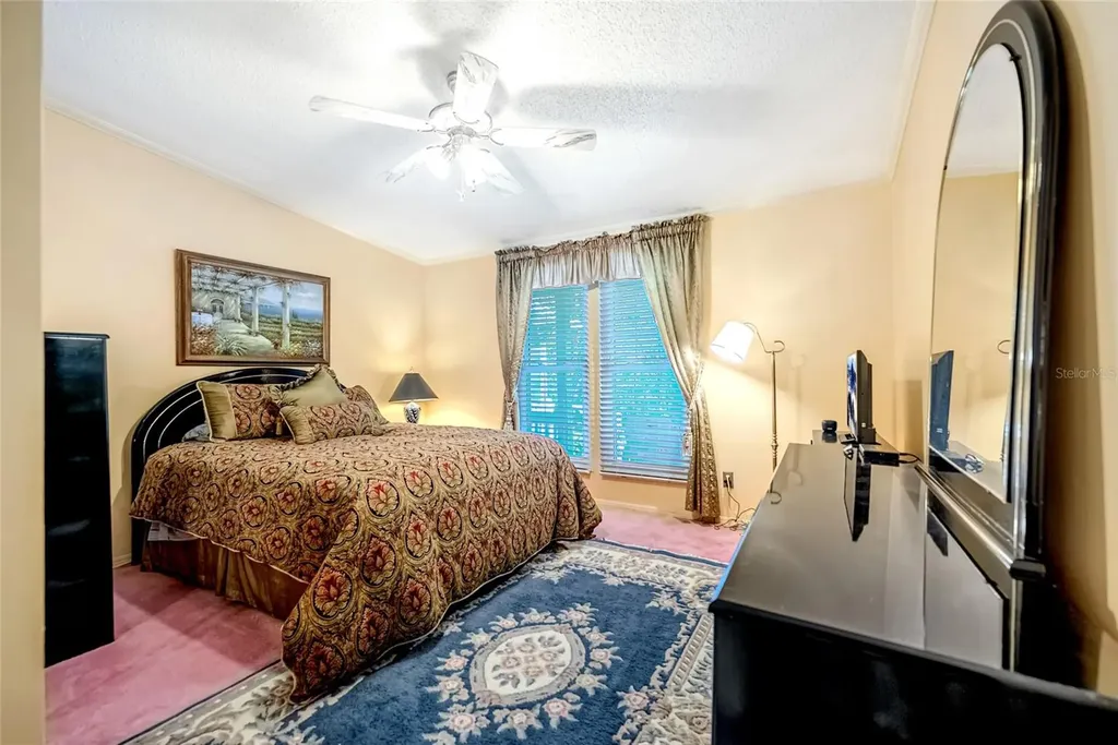 5042 SW 166th Court Road Ocala FL 34481