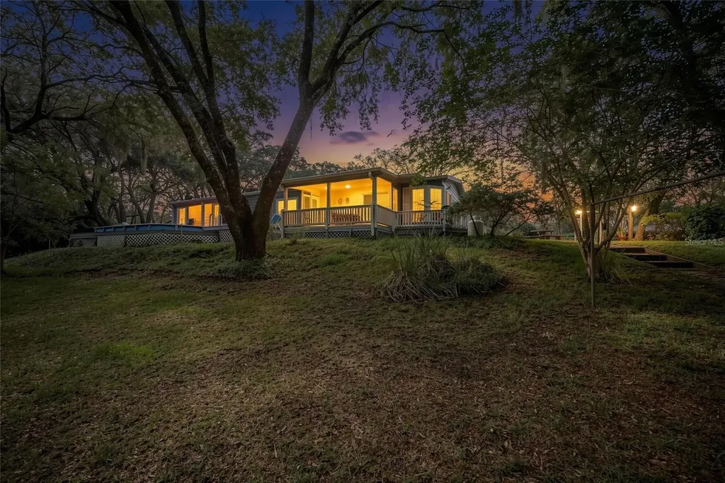 5042 SW 166th Court Road Ocala FL 34481