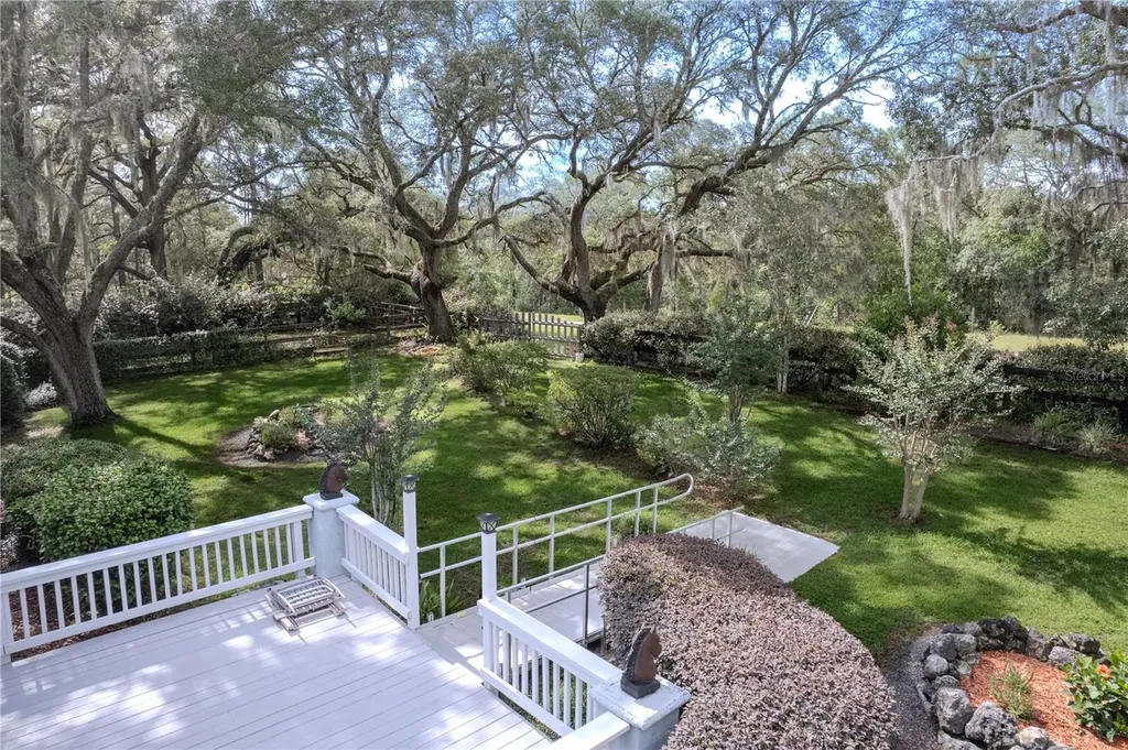 5042 SW 166th Court Road Ocala FL 34481