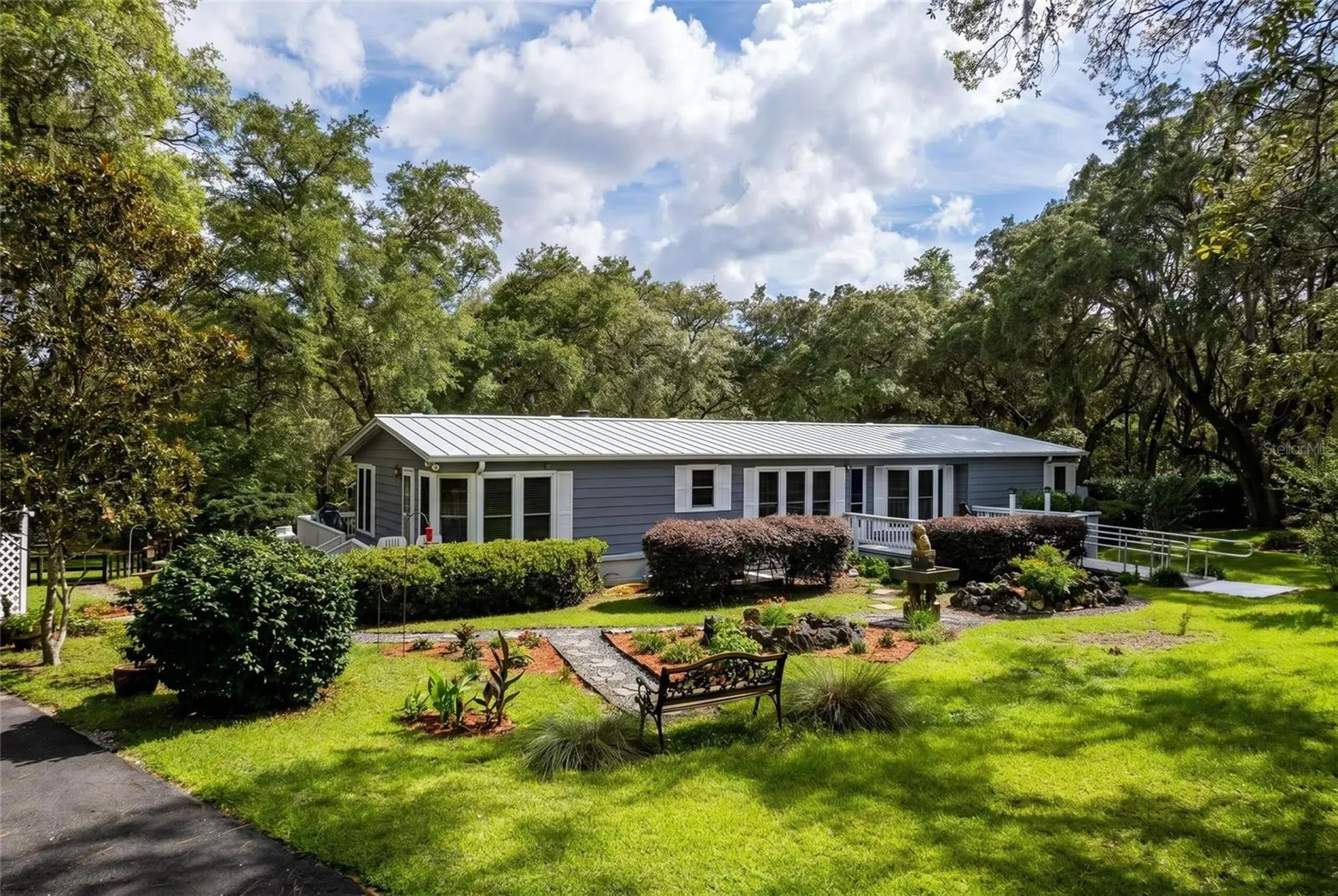 5042 SW 166th Court Road Ocala FL 34481