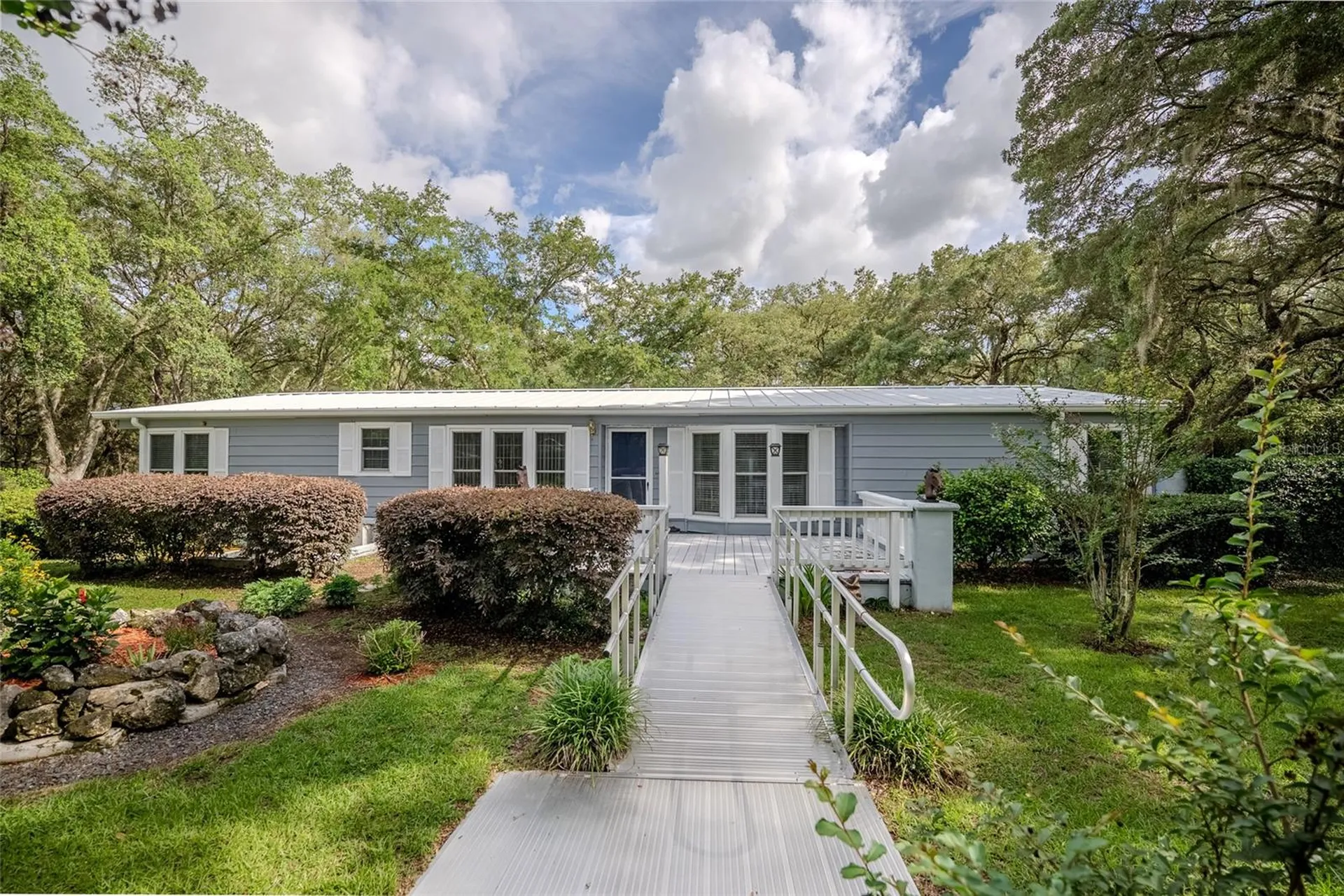 5042 SW 166th Court Road Ocala FL 34481