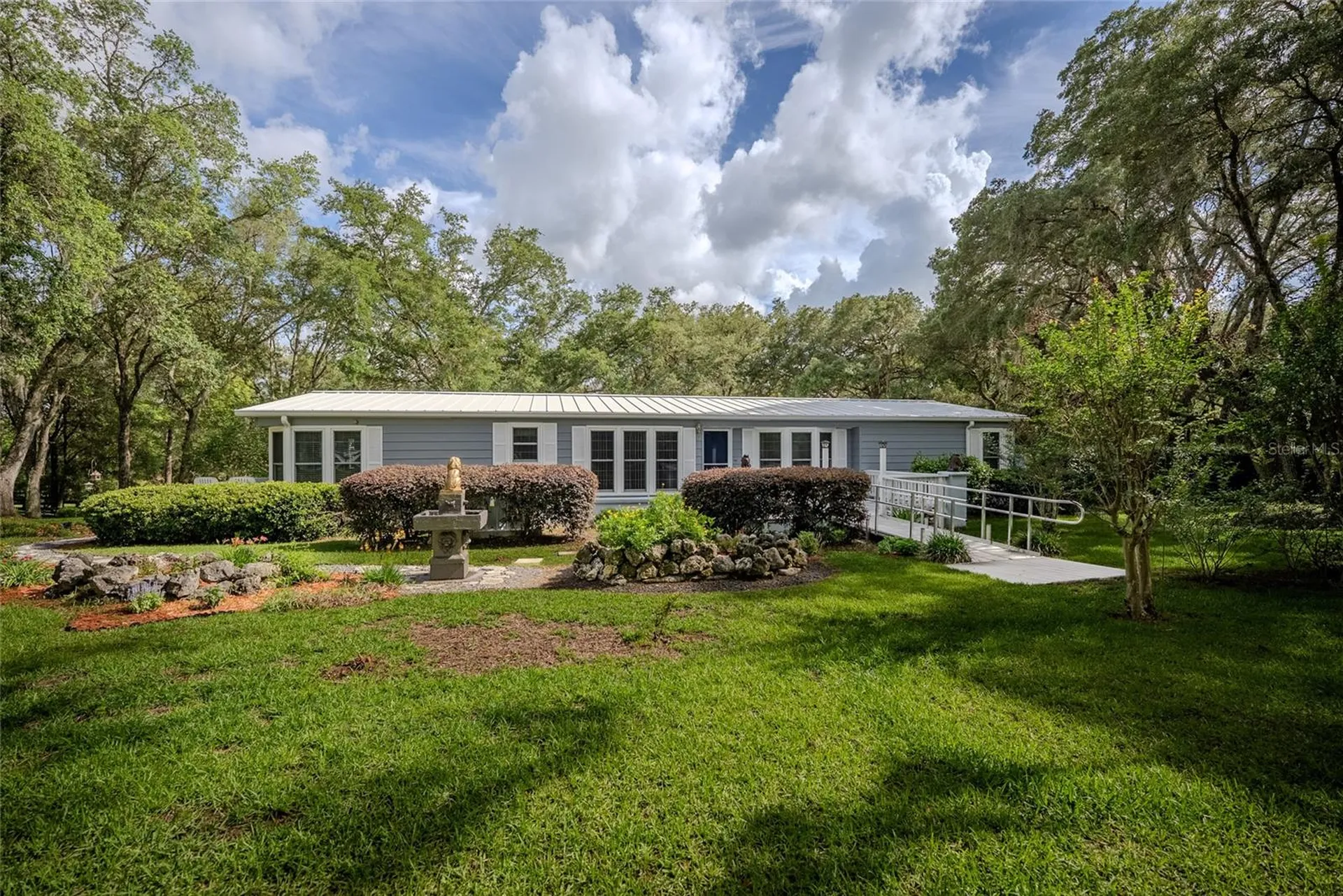 5042 SW 166th Court Road Ocala FL 34481
