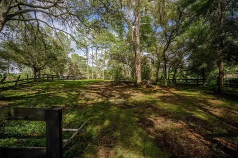 5042 SW 166th Court Road Ocala FL 34481
