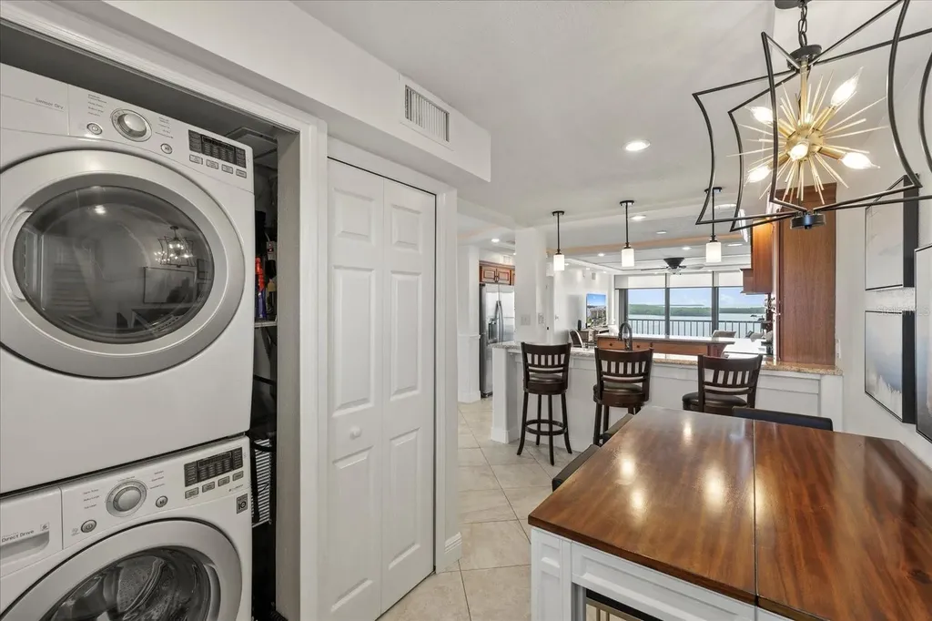 4550 Bay Boulevard Port Richey FL 34668