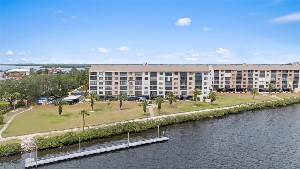 4550 Bay Boulevard Port Richey FL 34668