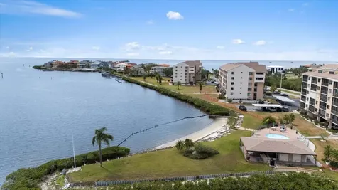4550 Bay Boulevard Port Richey FL 34668