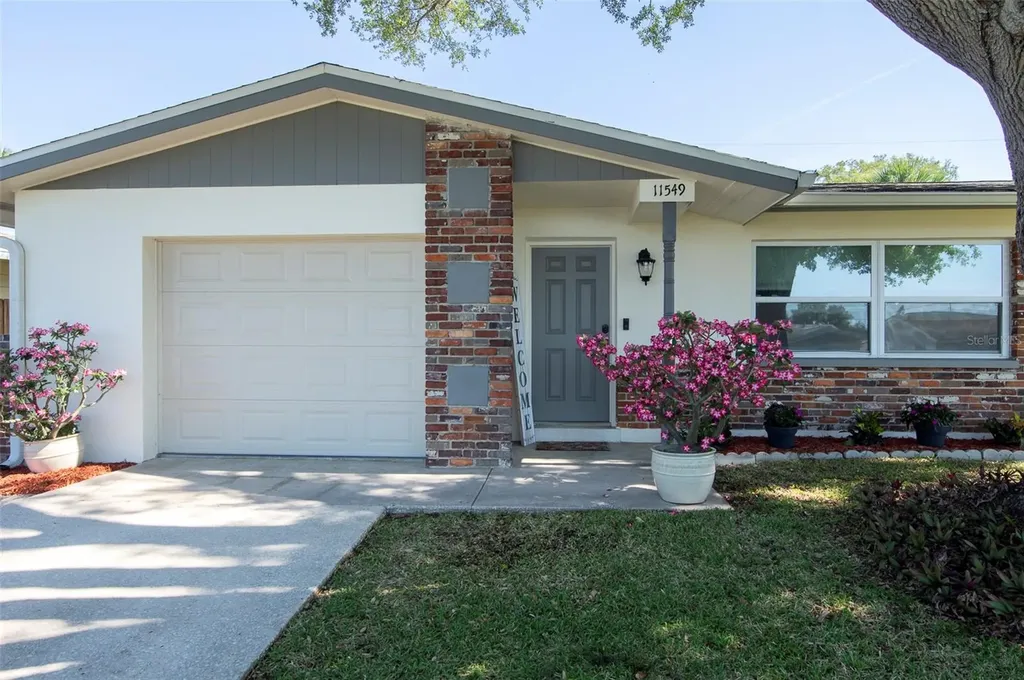 11549 69th Avenue Seminole FL 33772
