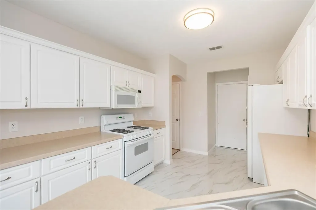 28632 Seashell Court Wesley Chapel FL 33545