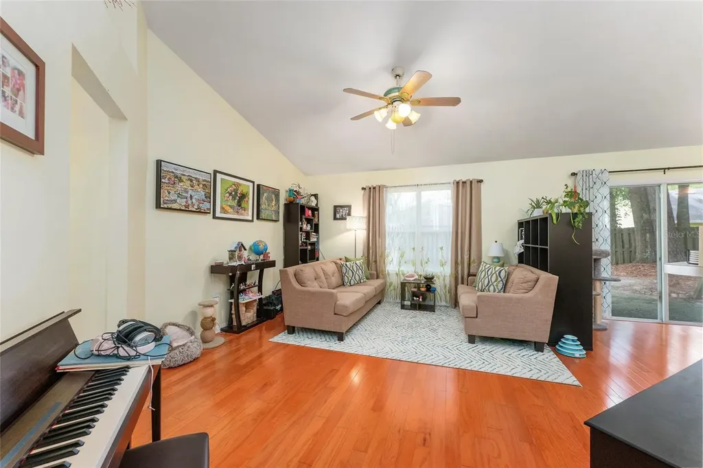 4434 NW 36th Terrace Gainesville FL 32605