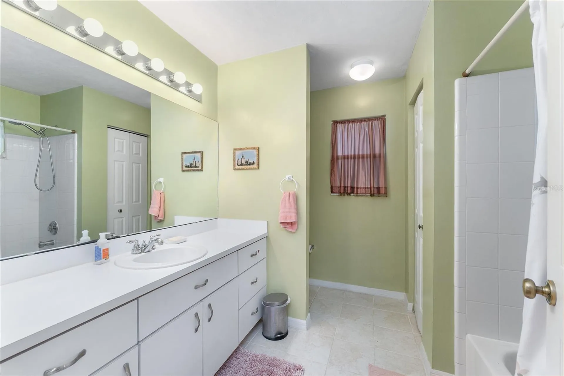 4434 NW 36th Terrace Gainesville FL 32605