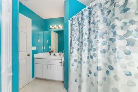 4434 NW 36th Terrace Gainesville FL 32605