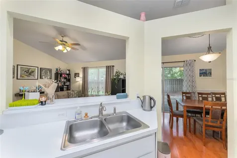 4434 NW 36th Terrace Gainesville FL 32605