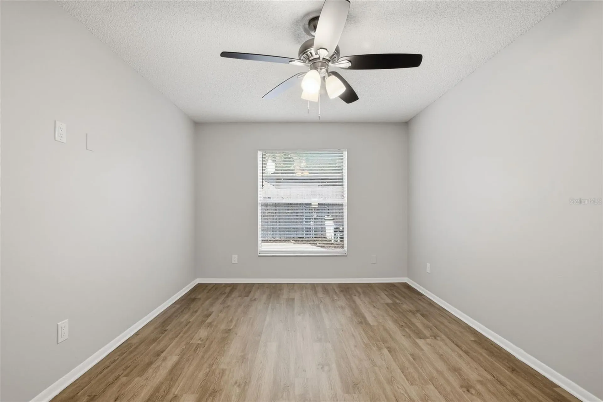 1183 Pin Oak Drive Apopka FL 32703