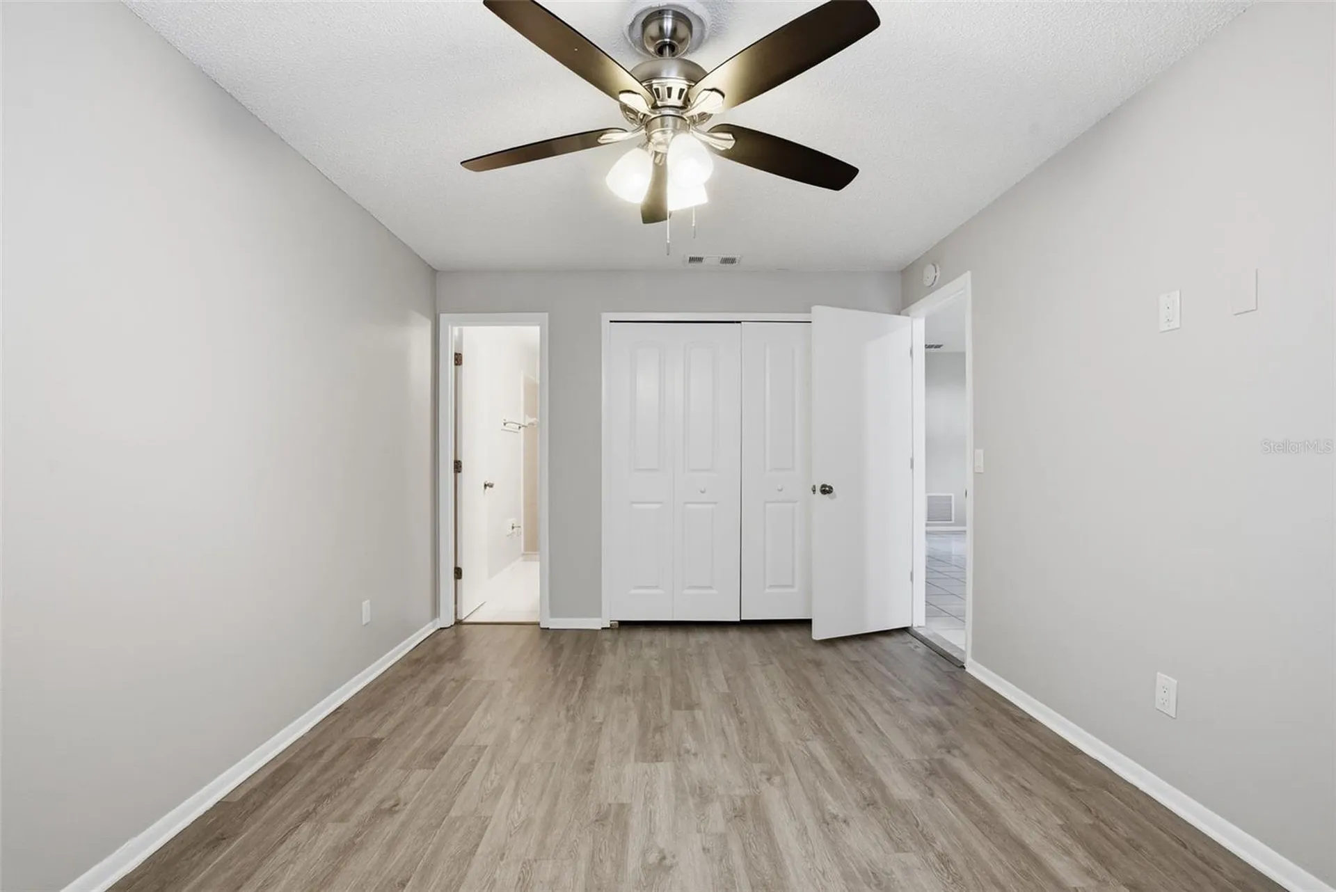 1183 Pin Oak Drive Apopka FL 32703