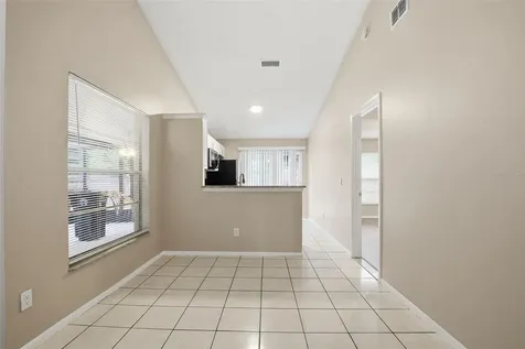 1183 Pin Oak Drive Apopka FL 32703
