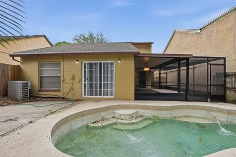 1183 Pin Oak Drive Apopka FL 32703