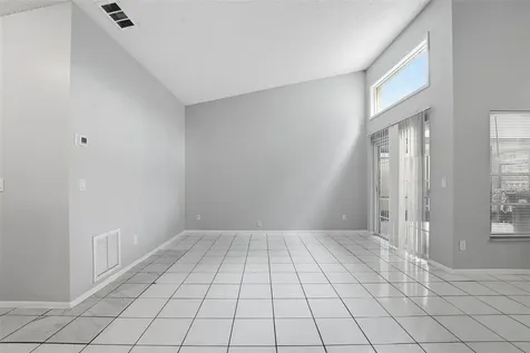 1183 Pin Oak Drive Apopka FL 32703