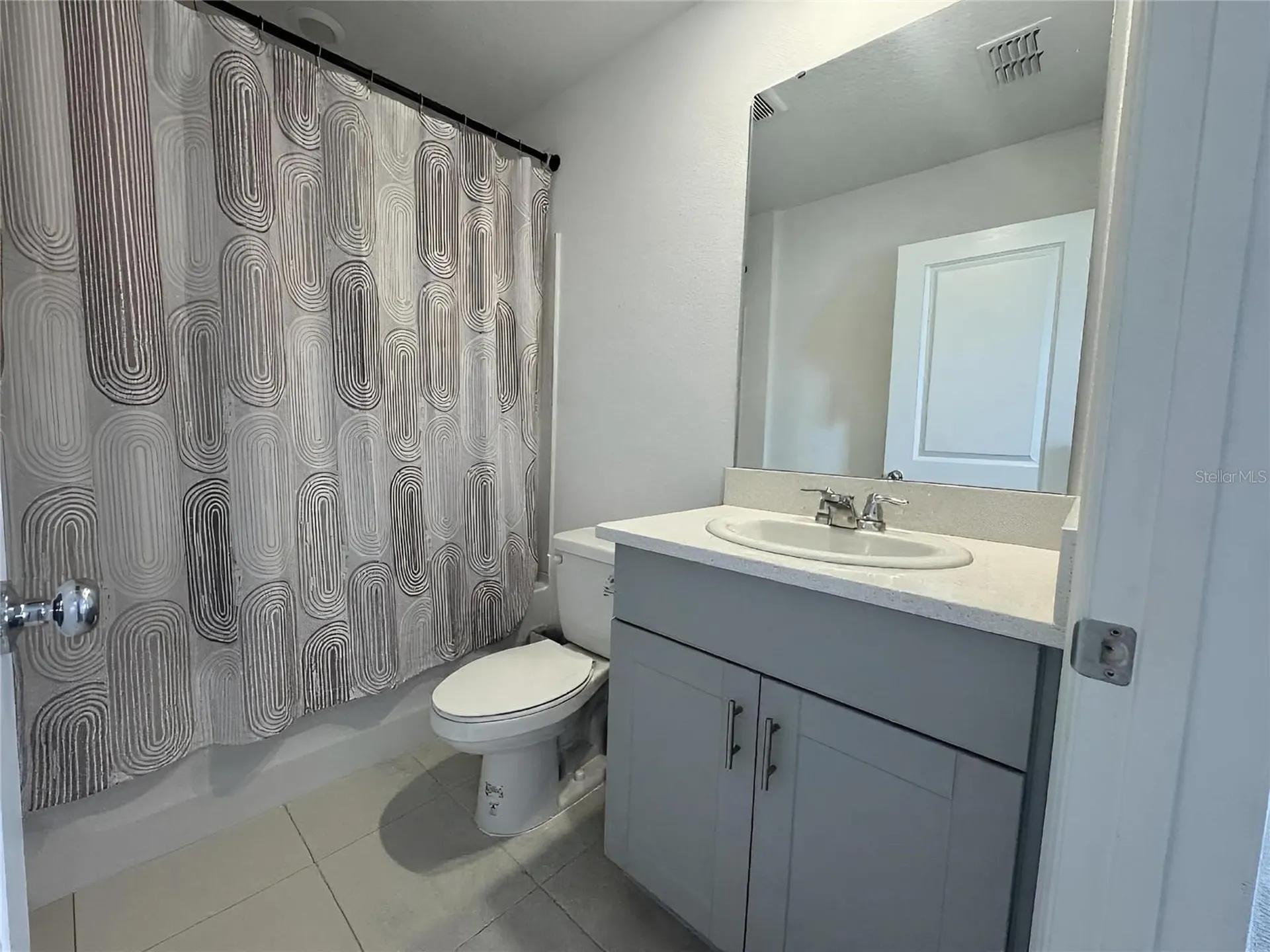 3093 Skyline Loop Kissimmee FL 34758