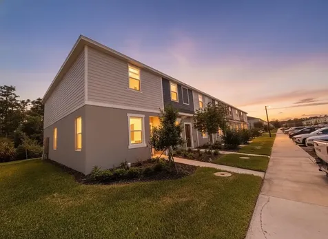 3093 Skyline Loop Kissimmee FL 34758