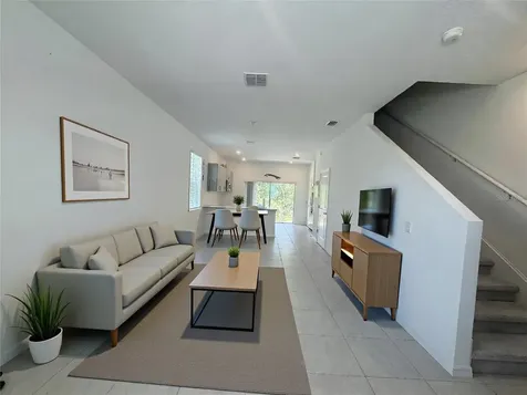 3093 Skyline Loop Kissimmee FL 34758