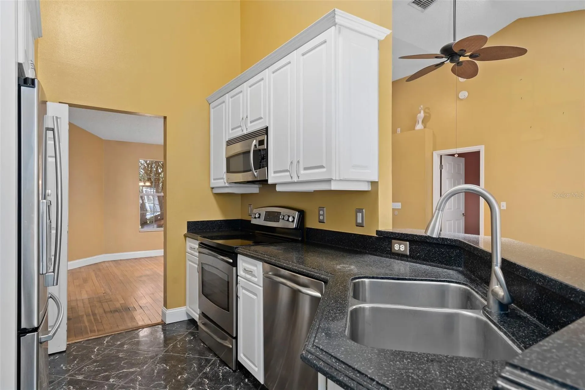 137 Madrona Drive Eustis FL 32726
