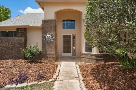 137 Madrona Drive Eustis FL 32726