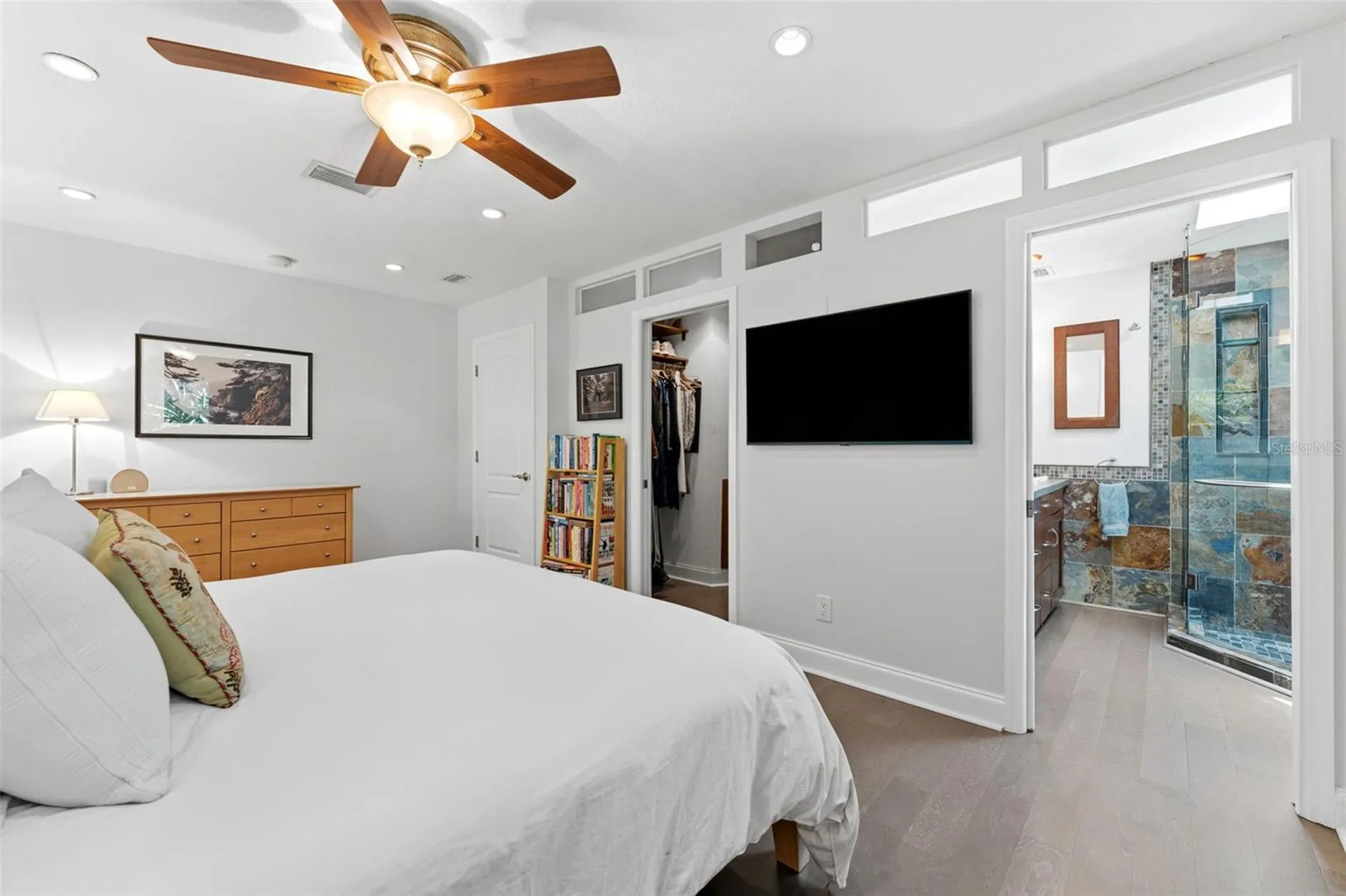 4096 38th Street S St Petersburg FL 33711