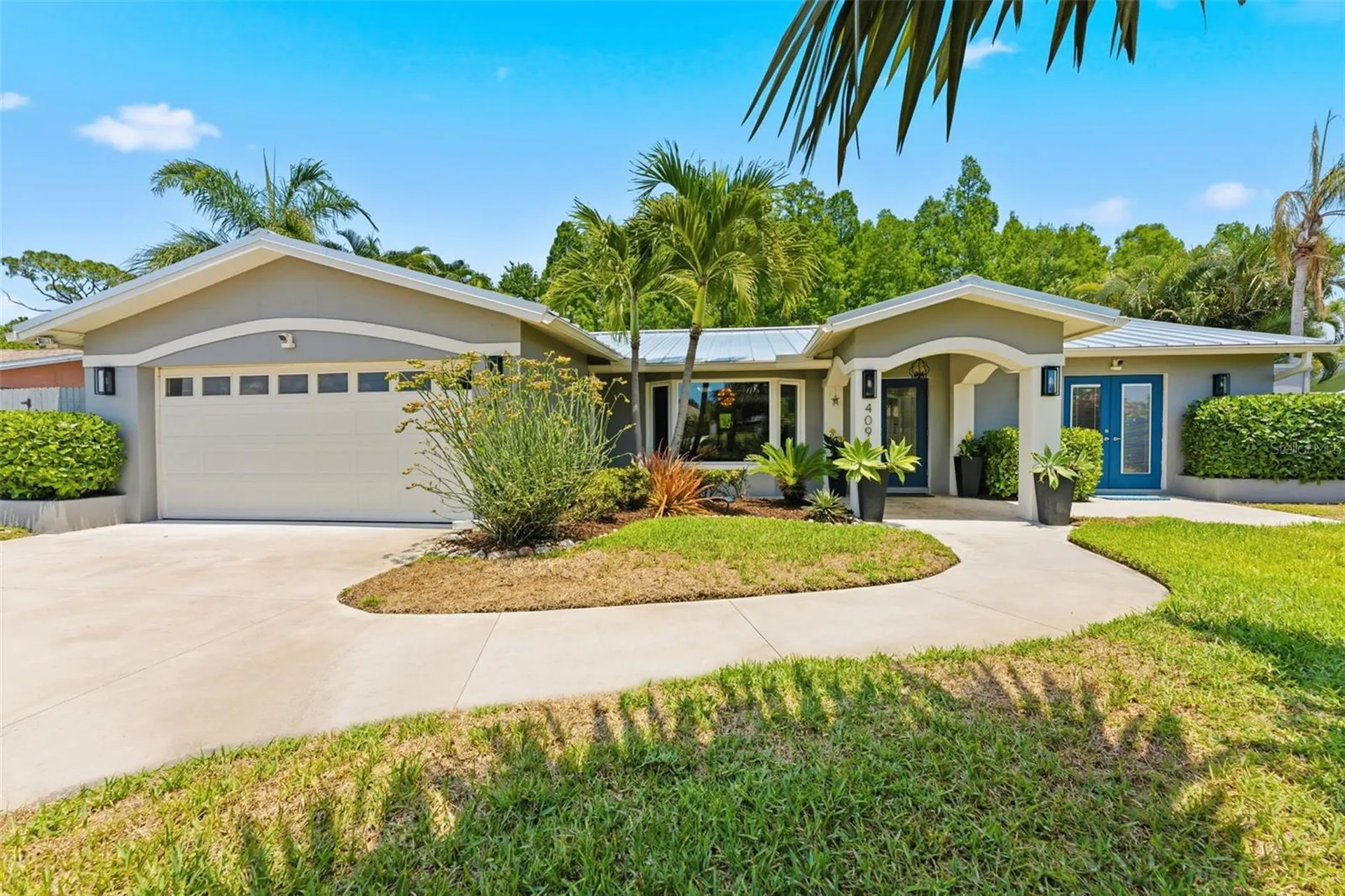 4096 38th Street S St Petersburg FL 33711