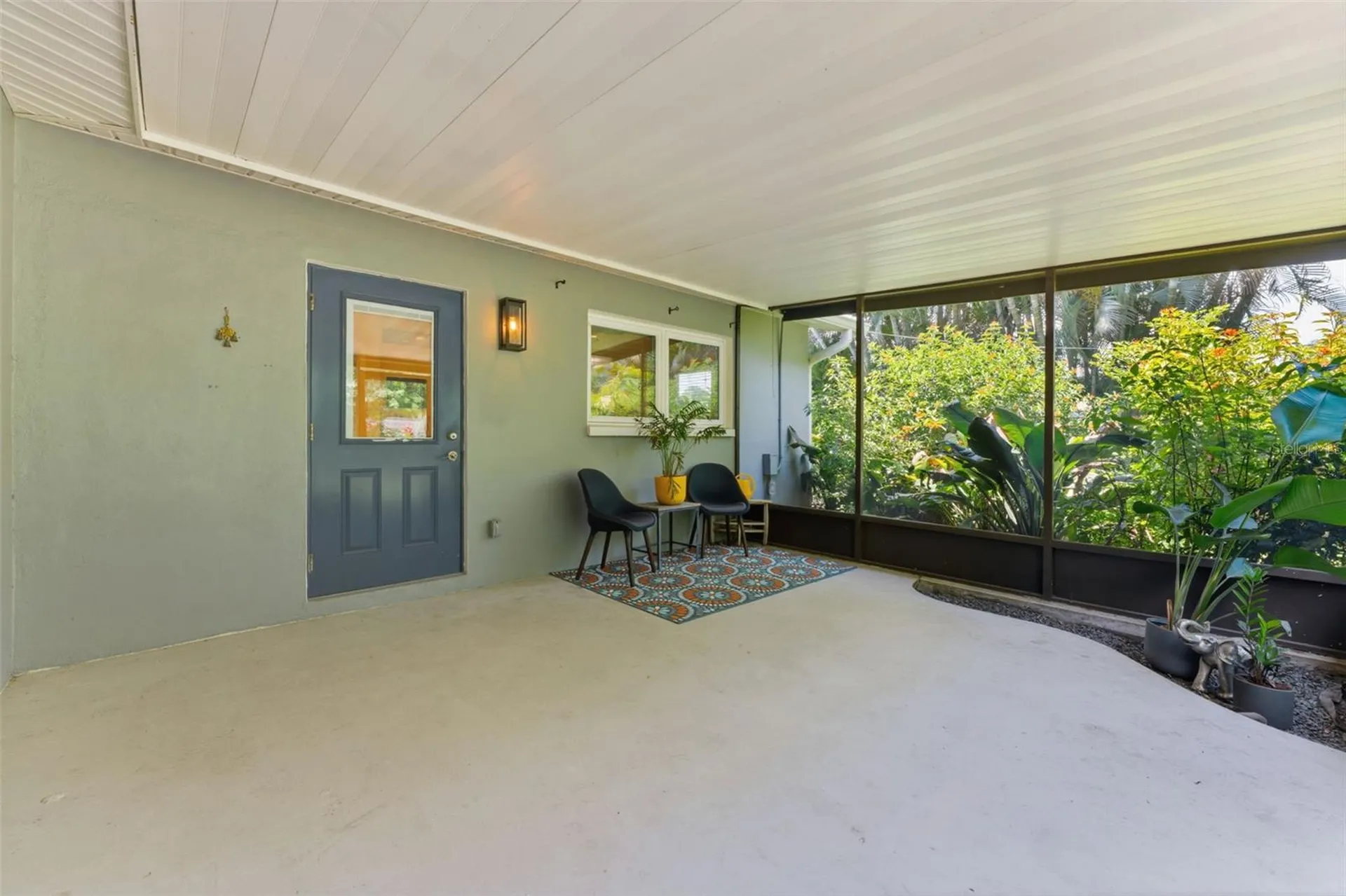 4096 38th Street S St Petersburg FL 33711