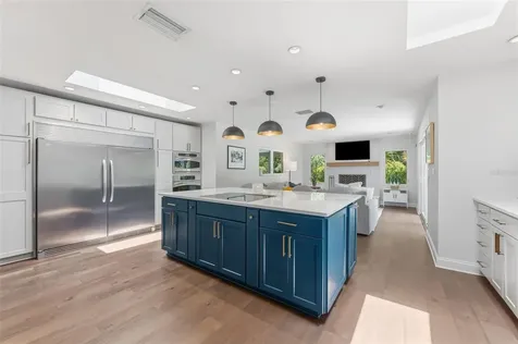 4096 38th Street S St Petersburg FL 33711