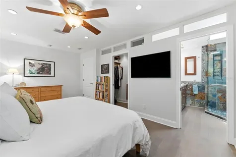 4096 38th Street S St Petersburg FL 33711
