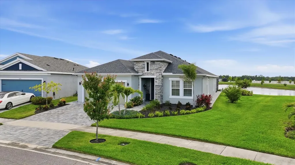 6230 Roadstead Court Apollo Beach FL 33572