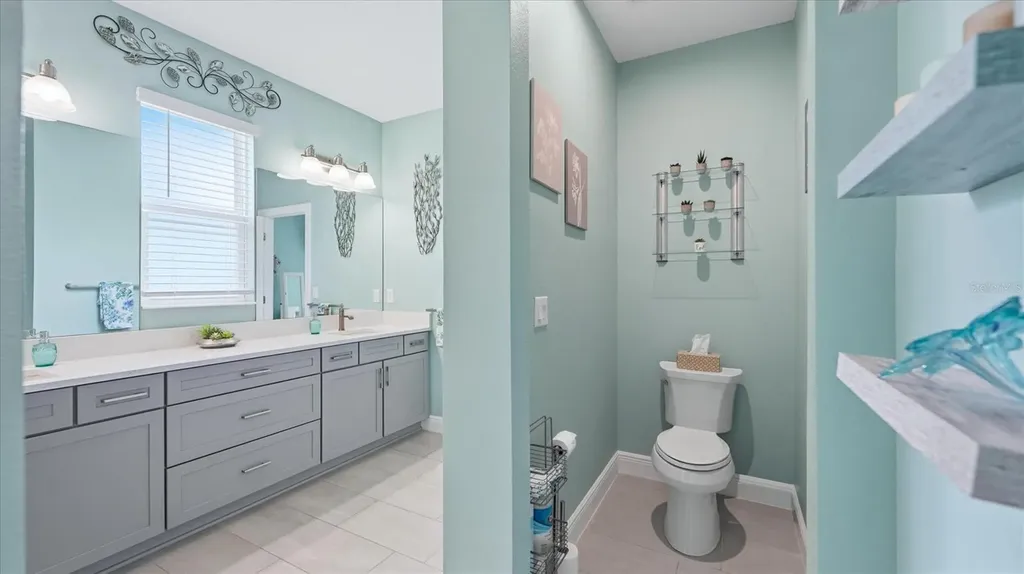 6230 Roadstead Court Apollo Beach FL 33572