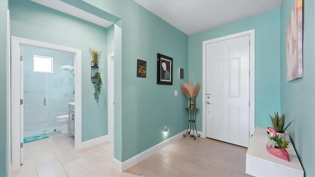 6230 Roadstead Court Apollo Beach FL 33572