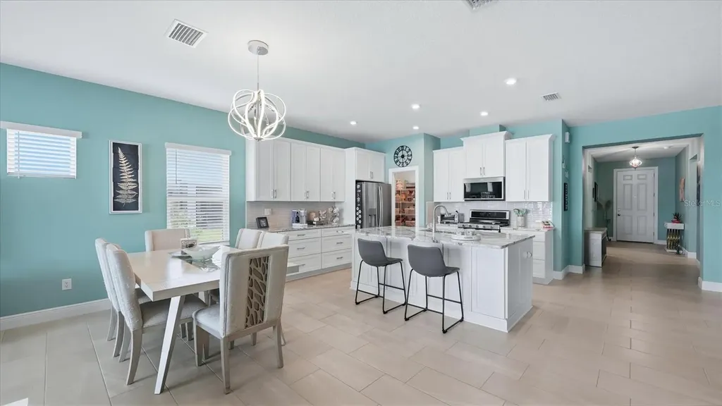6230 Roadstead Court Apollo Beach FL 33572