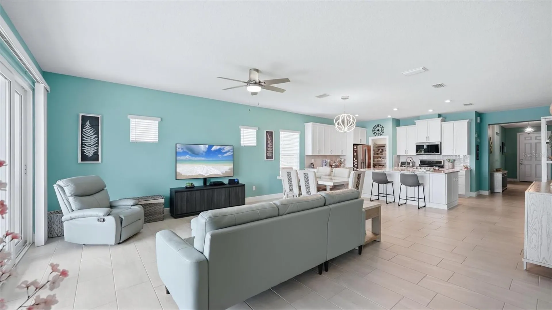 6230 Roadstead Court Apollo Beach FL 33572