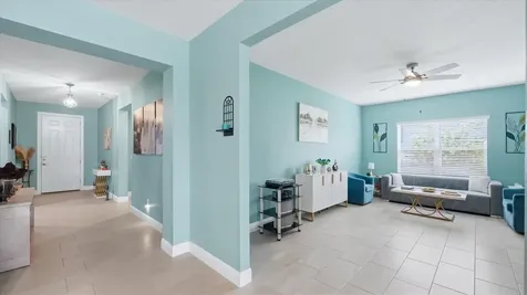 6230 Roadstead Court Apollo Beach FL 33572