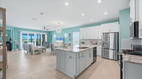 6230 Roadstead Court Apollo Beach FL 33572